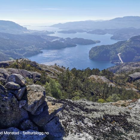 Kjelabotnheia, Nevroldsnuten og Bjødnanuten