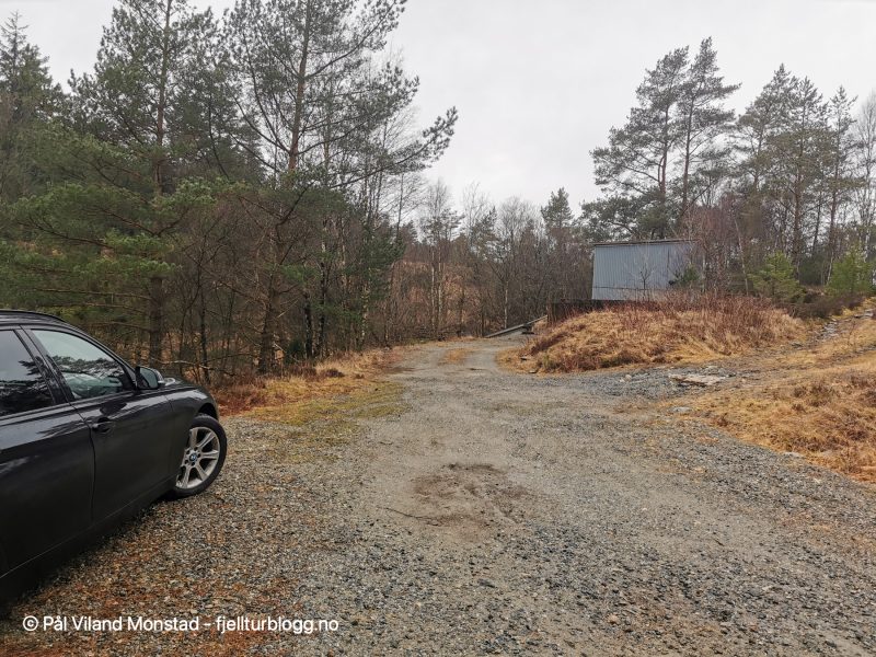 Bilen ble parkert ved vannverket i Hervik, i retning Tysværvåg.