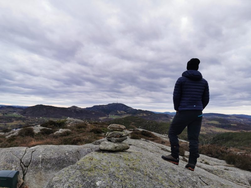 Utsikt mot dagens tredje topp: Boknafjellet.