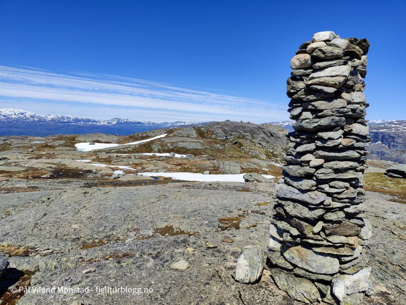 Høyeste punkt på Kiståsen bak varden.