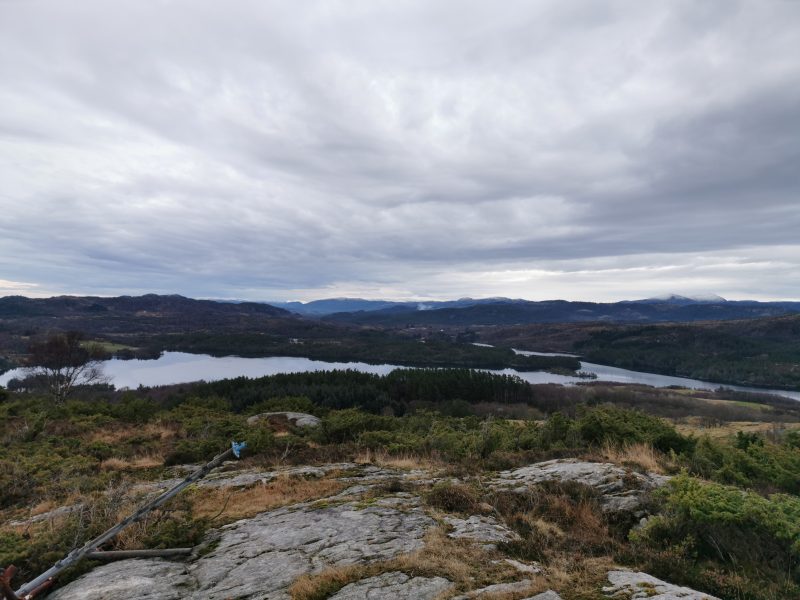 Utsikt nordøstover.