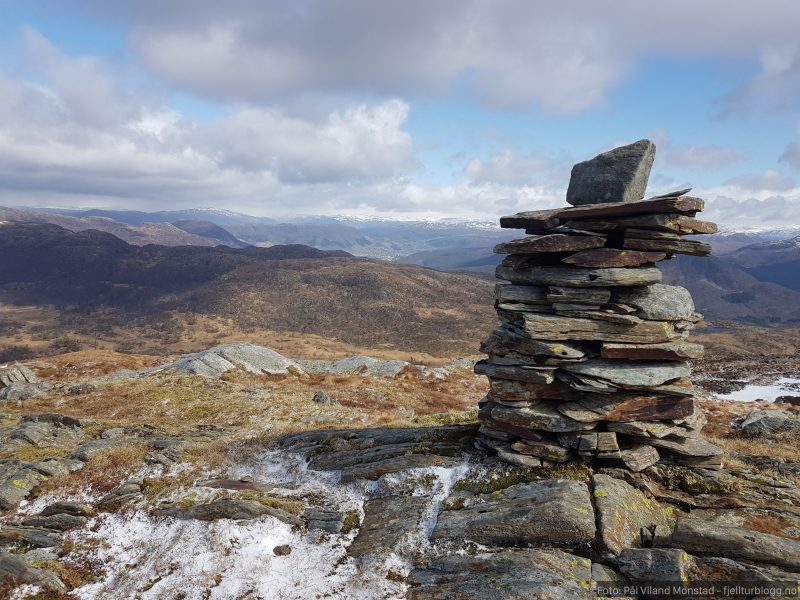 Nordre varde på Moldbrekka. 619 moh